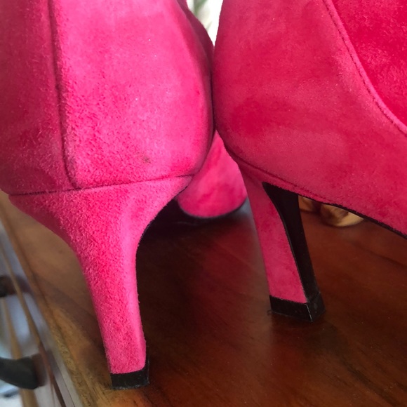 Stuart Weitzman hot pink suede Demi Benatar bootie - Picture 4 of 9